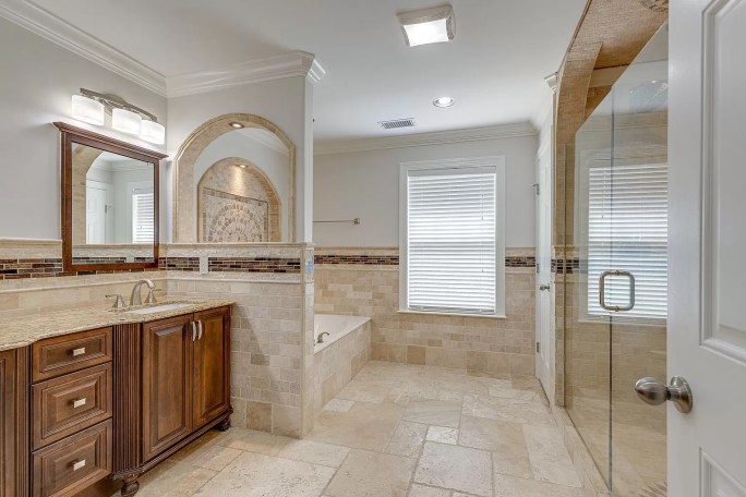 Travertine master bathroom Franklin Tn 615 Tile Pro